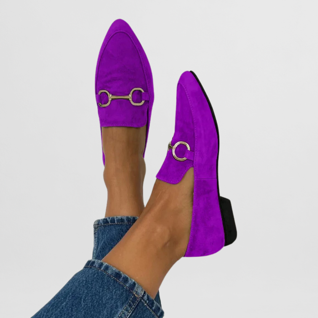 Dames loafers met subtiele hak en metalen detail – HELVIA - Glamorix