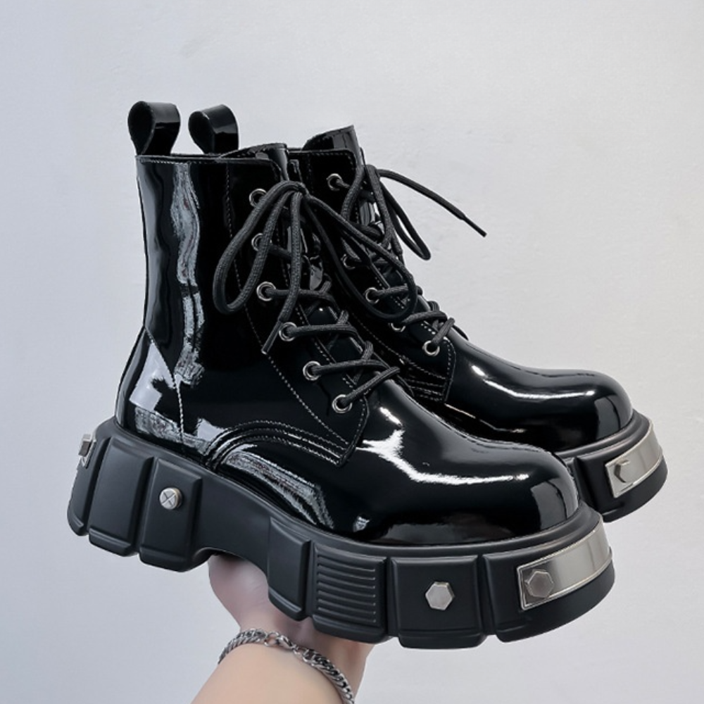 Klassieke herenlaarzen met glanzende afwerking en tijdloze uitstraling – VALTENO - Glamorix