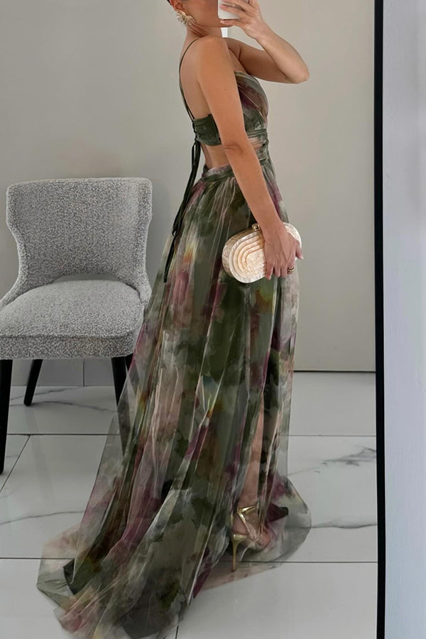 Luchtige maxi-jurk met bloemenprint en elegante details – FLORÉA - Glamorix