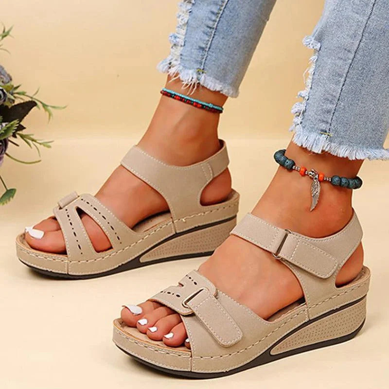 Orthopedische dames sandalen met stijlvol design en voetondersteuning – LioraSteps - Glamorix