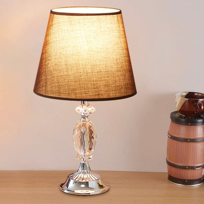 CRYSTALIA - Design tafellamp met facetgeslepen glazen blokken en taps toelopende vorm