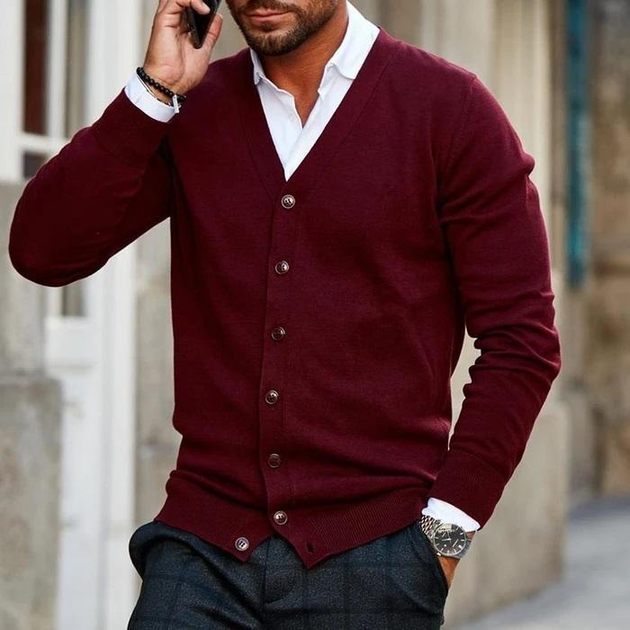 Cardigan voor heren met knopen en v-hals voor een elegante look en verfijnde stijl – NOVAWEAR - Glamorix