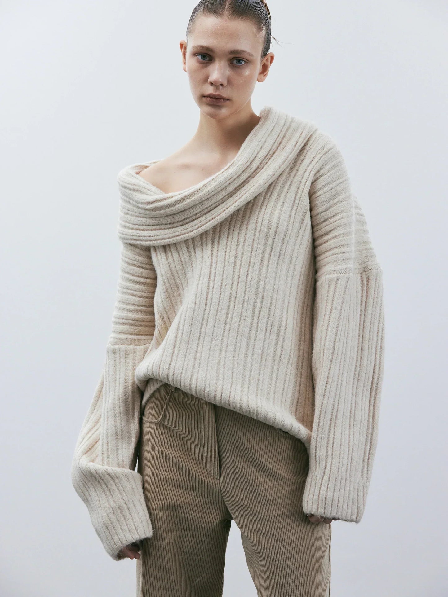 SOPHIA - Gebreide off-shoulder trui voor dames