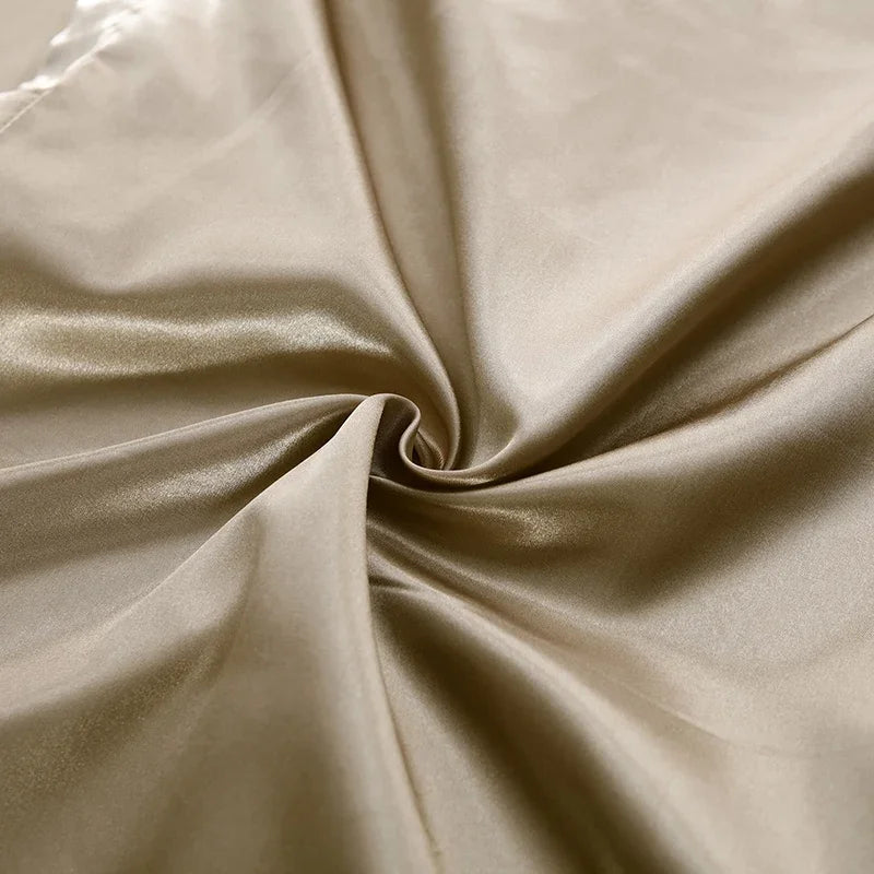 Luxe 4-Delige Zijde Satijnen Beddengoed Set – SilkLuxe