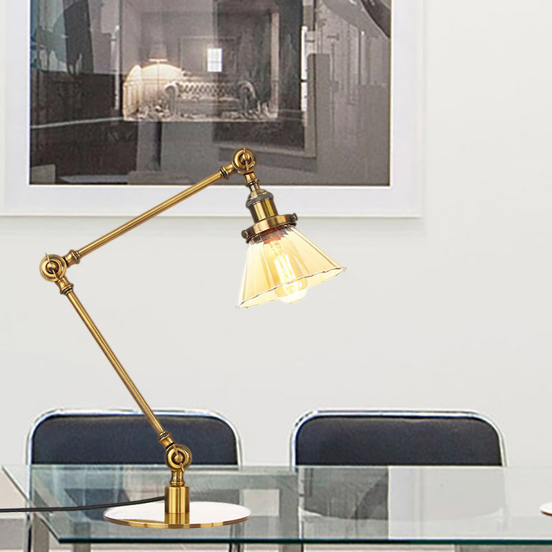 LUMICLEAR - Kegelvormige glazen tafellamp met elegante uitstraling