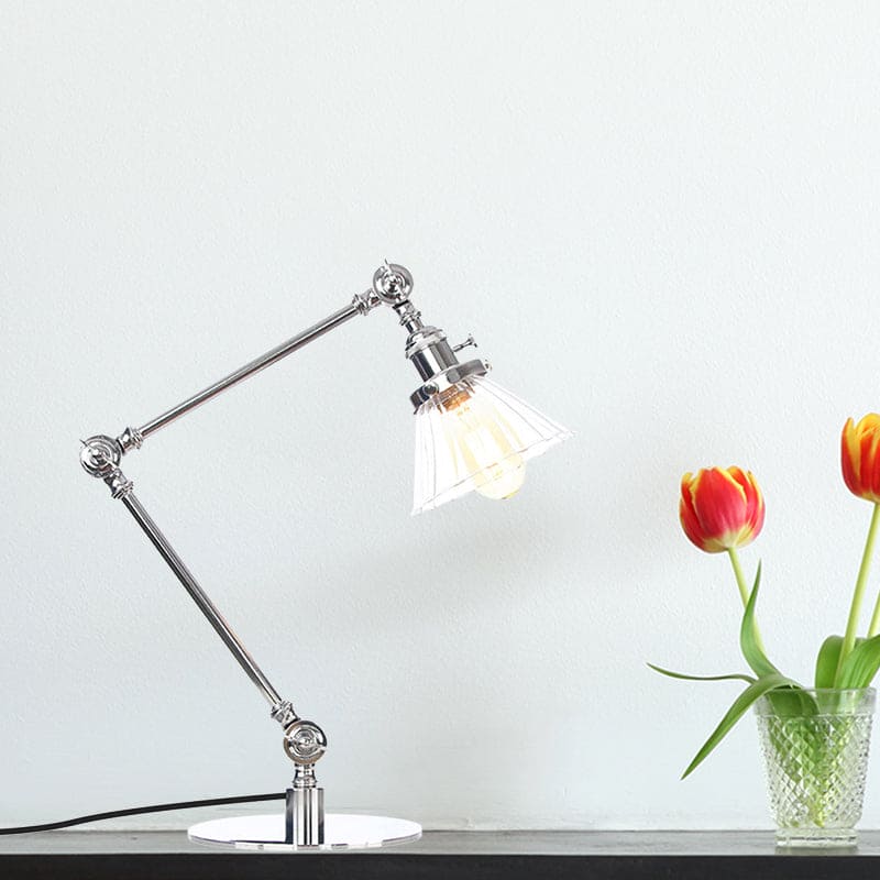 LUMICLEAR - Kegelvormige glazen tafellamp met elegante uitstraling