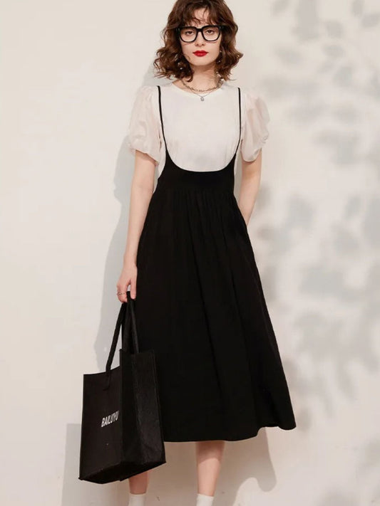 Twee-delige dames set met pofmouwtop en midirok met strikbandjes – AMARA SET - Glamorix