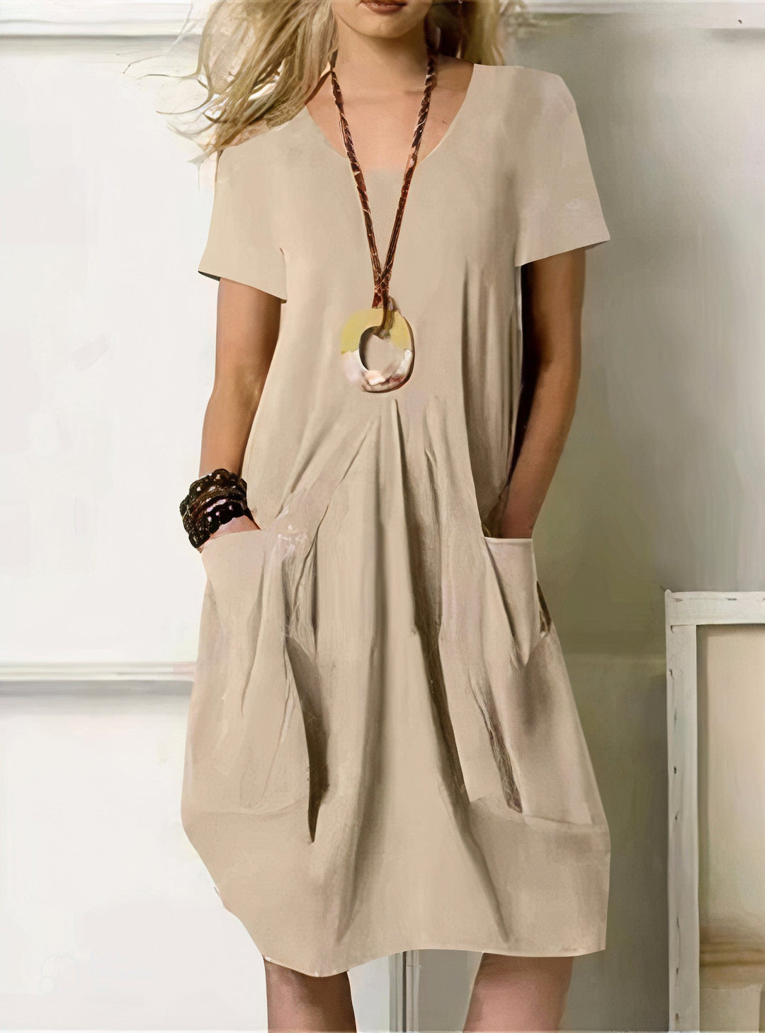 NORELLE – Casual damesjurk met speelse charme en moeiteloos comfort