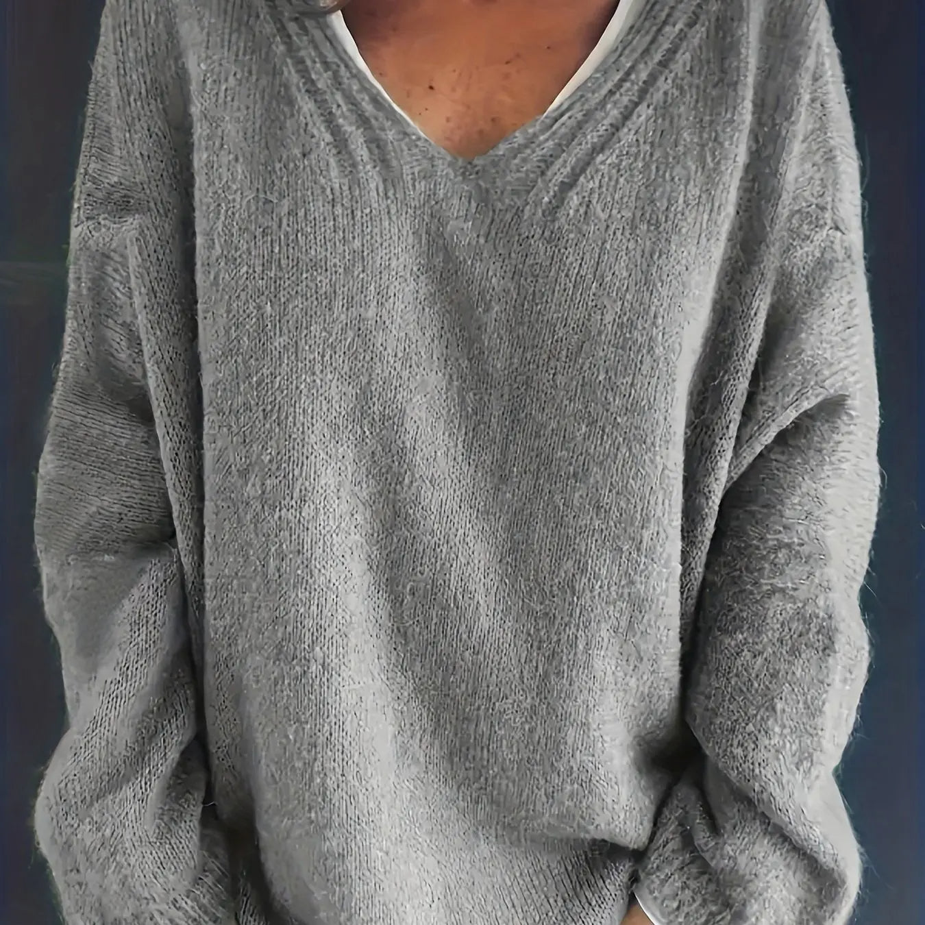 NOVA - Oversized trui met V-hals voor een elegante en comfortabele look