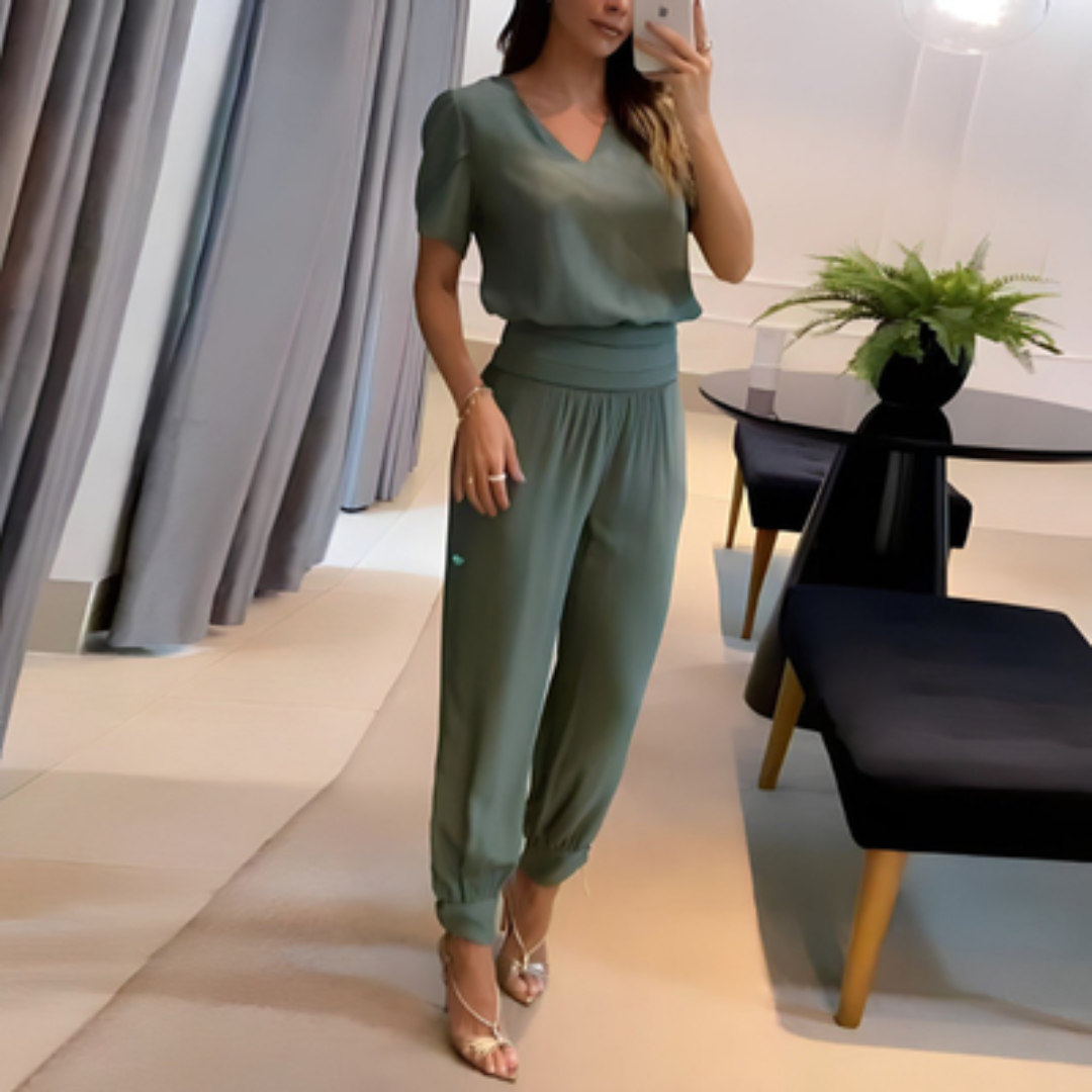 LIVIA – Modieuze tweedelige dames set met stijlvolle flair