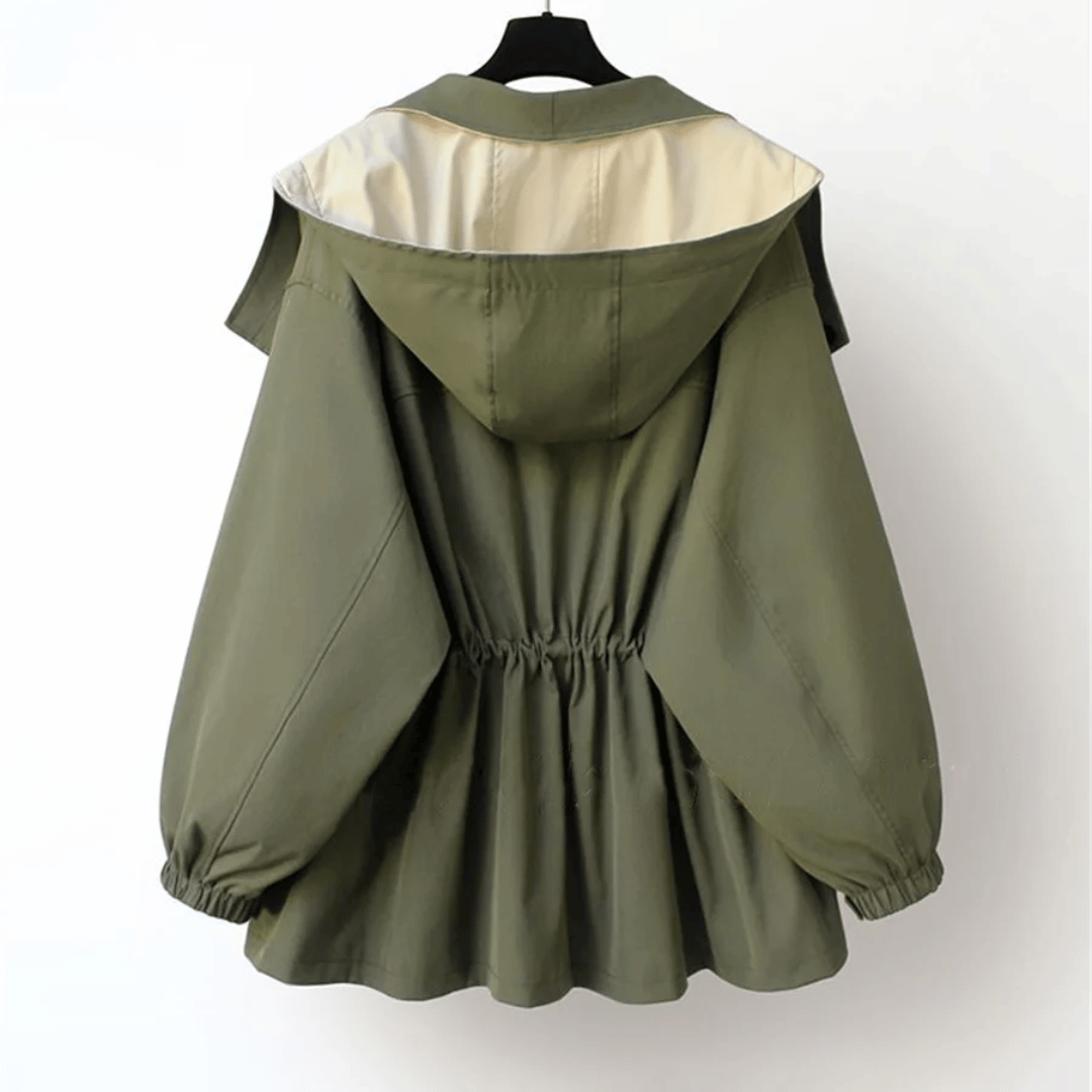 CLARA – Dames regenjas met hoge ritssluiting en minimalistisch design - Glamorix