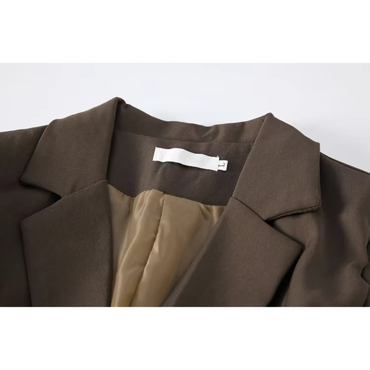 SOPHIA - Oversized damesblazer met geraffineerde notenkraag