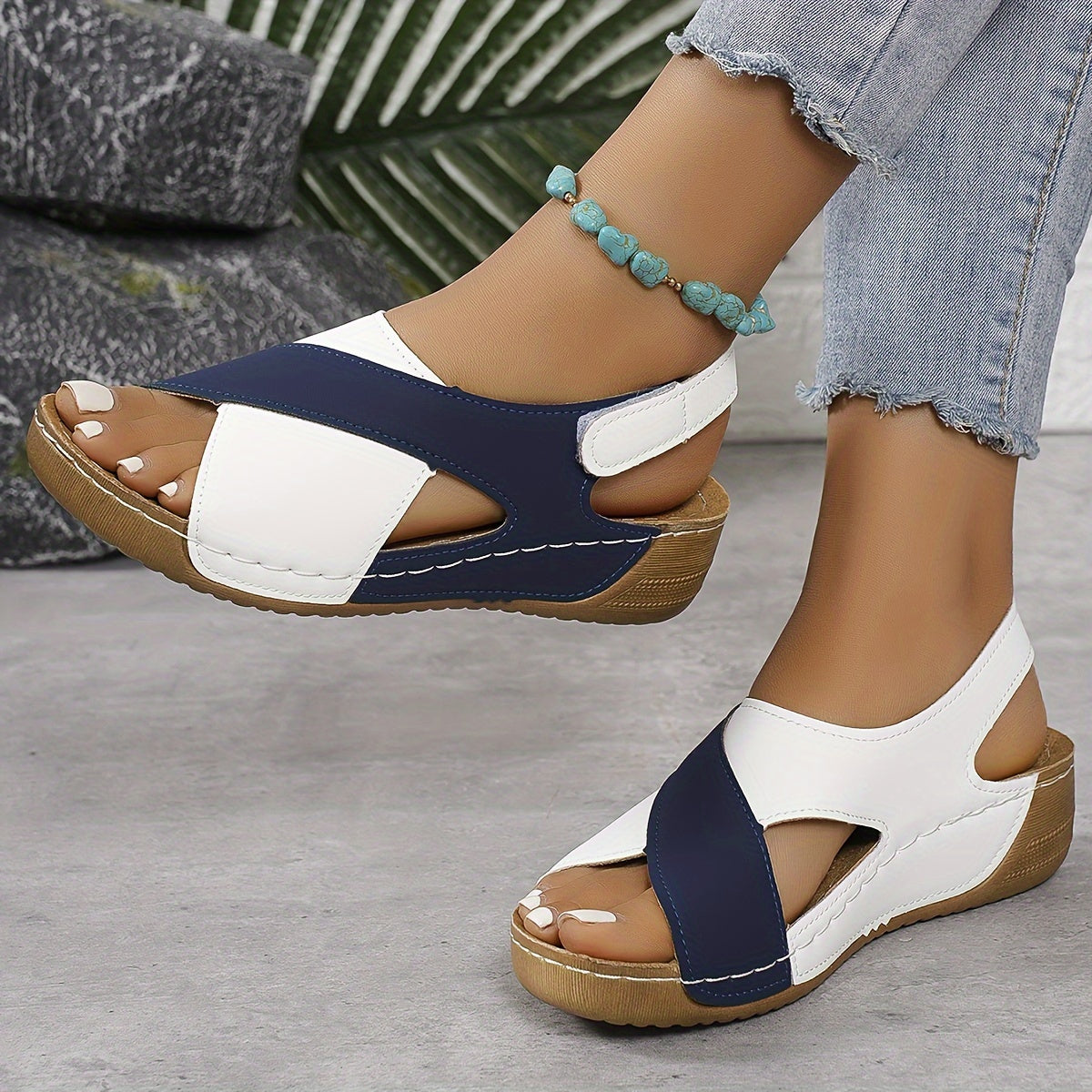 Comfortabele Orthopedische Dames Sandalen met Verstelbare Pasvorm – SORÉLLA