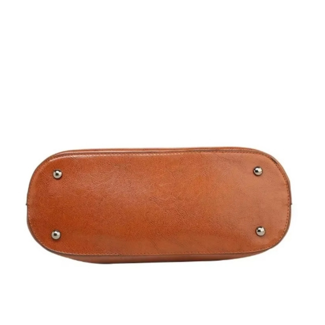 MATEO - Handgemaakte vintage leren tas met tijdloze charme