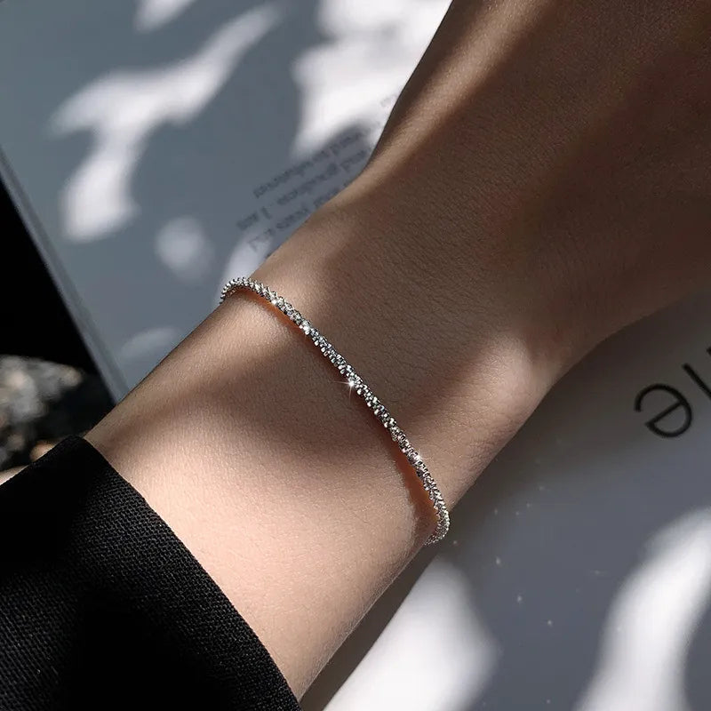 LIVIA - Minimalistische glanzende kettingarmband
