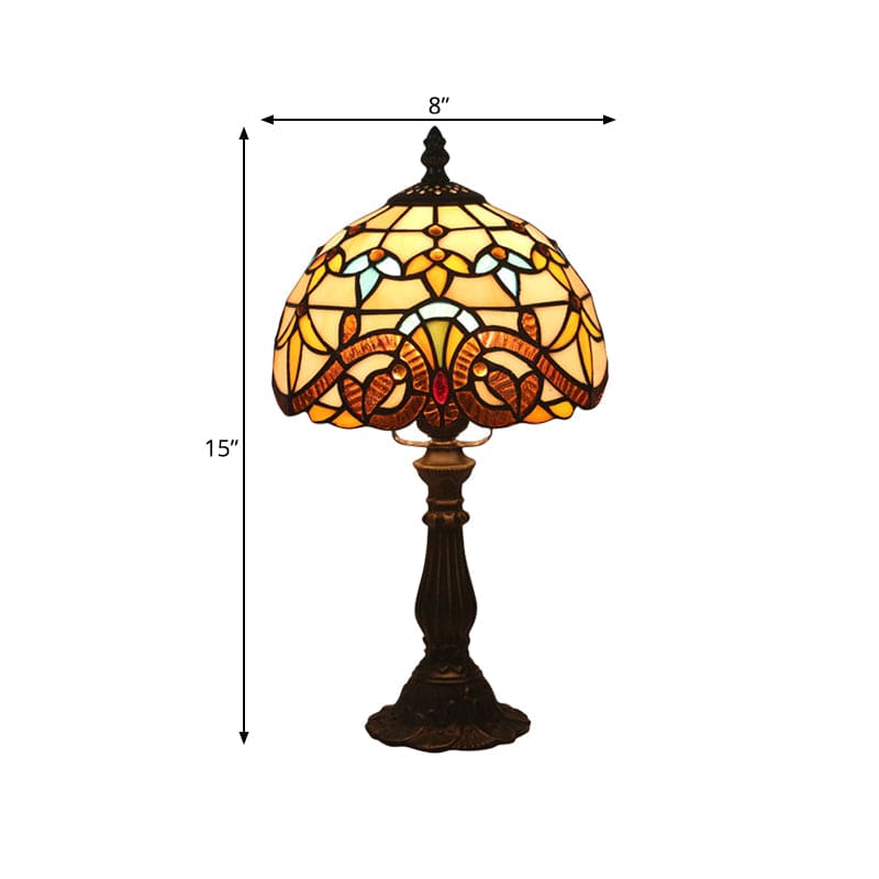SIENNA - Tiffany vormige lamp van gekleurd glas met loodlijnen
