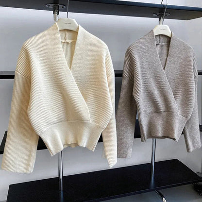 WRAPSTYLE - Klassieke Wikkelpullover met Opvallend Decolleté