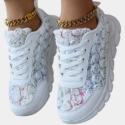 FLEUR - Lage sneakers met bloemenprint voor een speelse touch