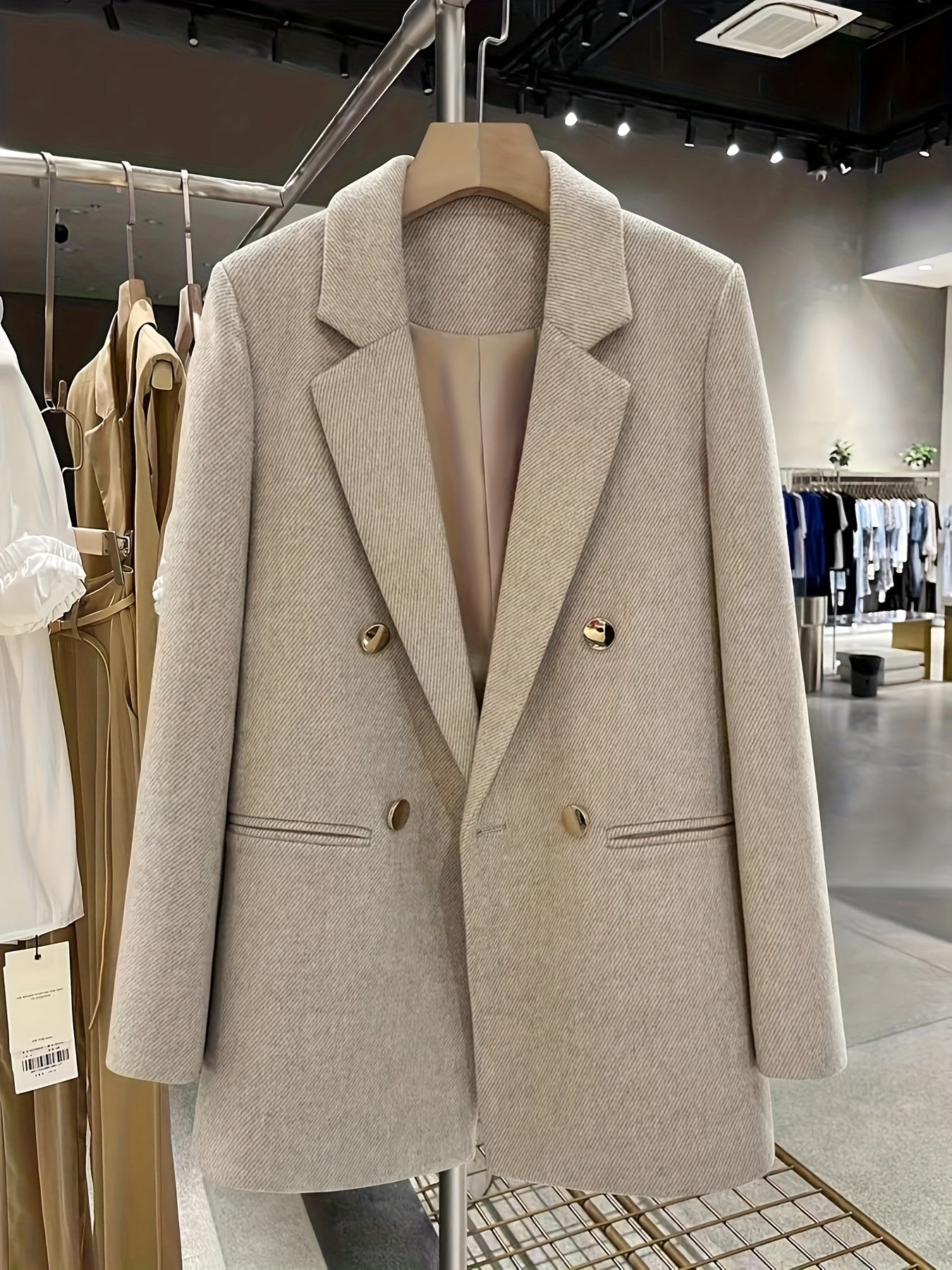 Dubbelrijige blazer met lange mouwen en knoopsluiting – NOVA - Glamorix