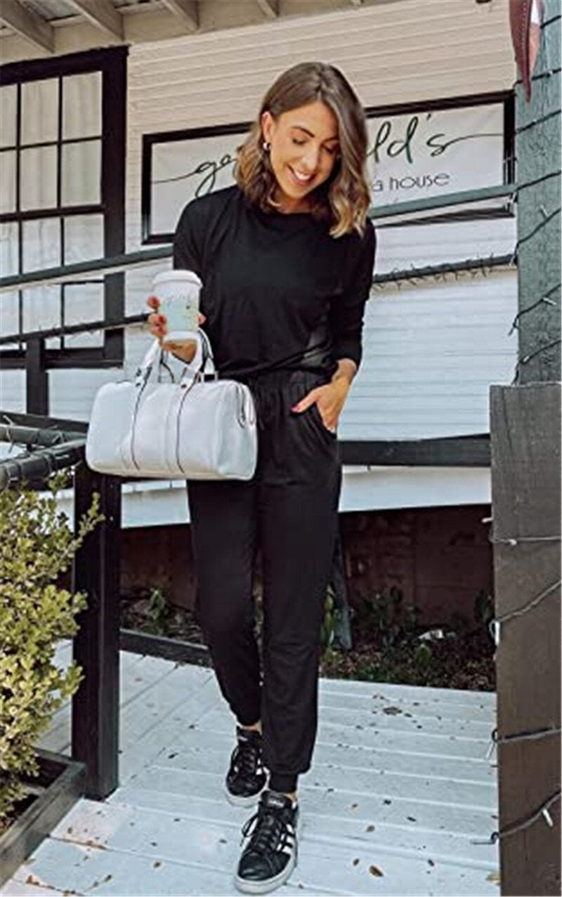 NOVA - Casual vrijetijdspak voor dames met een moderne twist