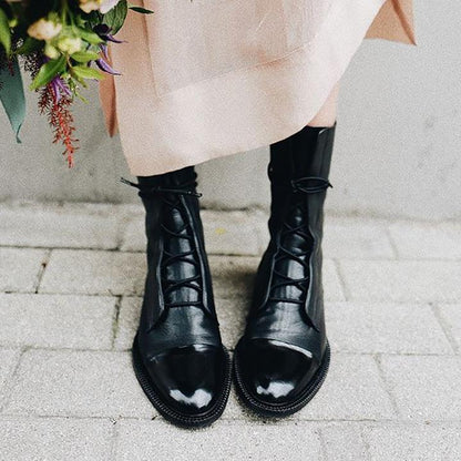 SOFIA - Leren dameslaarzen met veters en tijdloze elegantie