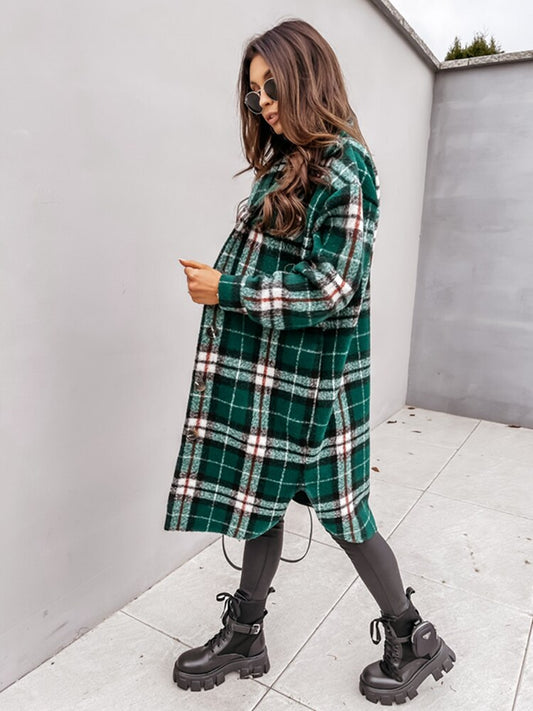 CLAUDIA - Oversized geruite damesjas met een tijdloze uitstraling