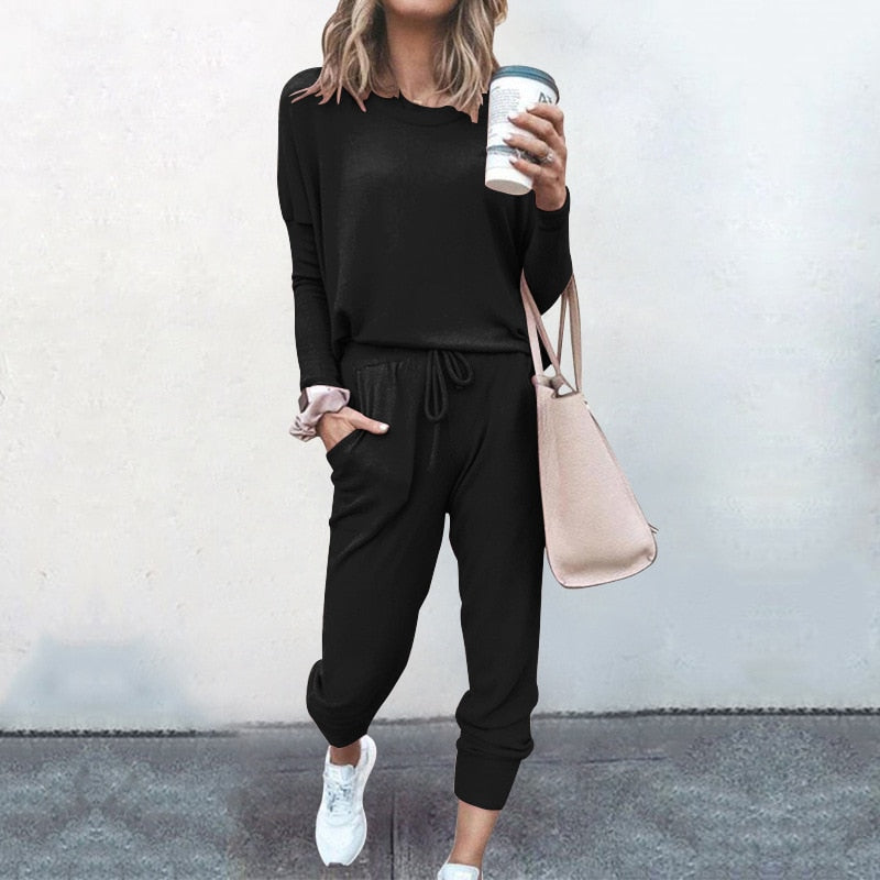 NOVA - Casual vrijetijdspak voor dames met een moderne twist