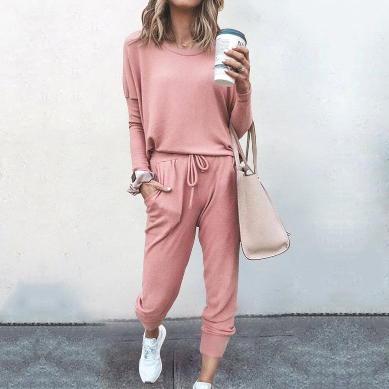 NOVA - Casual vrijetijdspak voor dames met een moderne twist