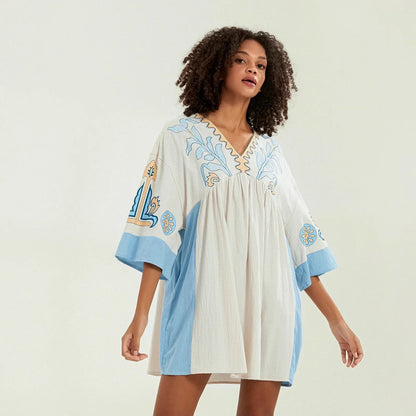 Dames tuniekjurk met V-hals en geborduurde details – ISLA BOHO - Glamorix