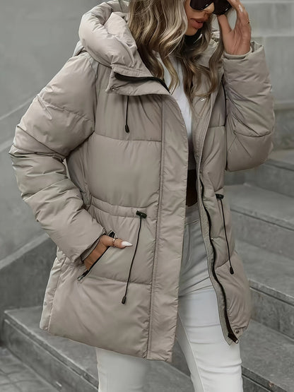 Halflange outdoorjas met capuchon en tailleband – NOVAWEAR - Glamorix