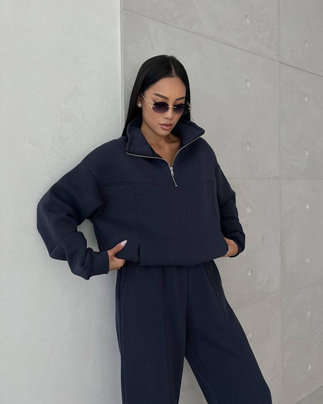 Joggingpak met contrasterende jas en bijpassende broek, comfortabel en ideaal voor dagelijks gebruik – MORVIX - Glamorix