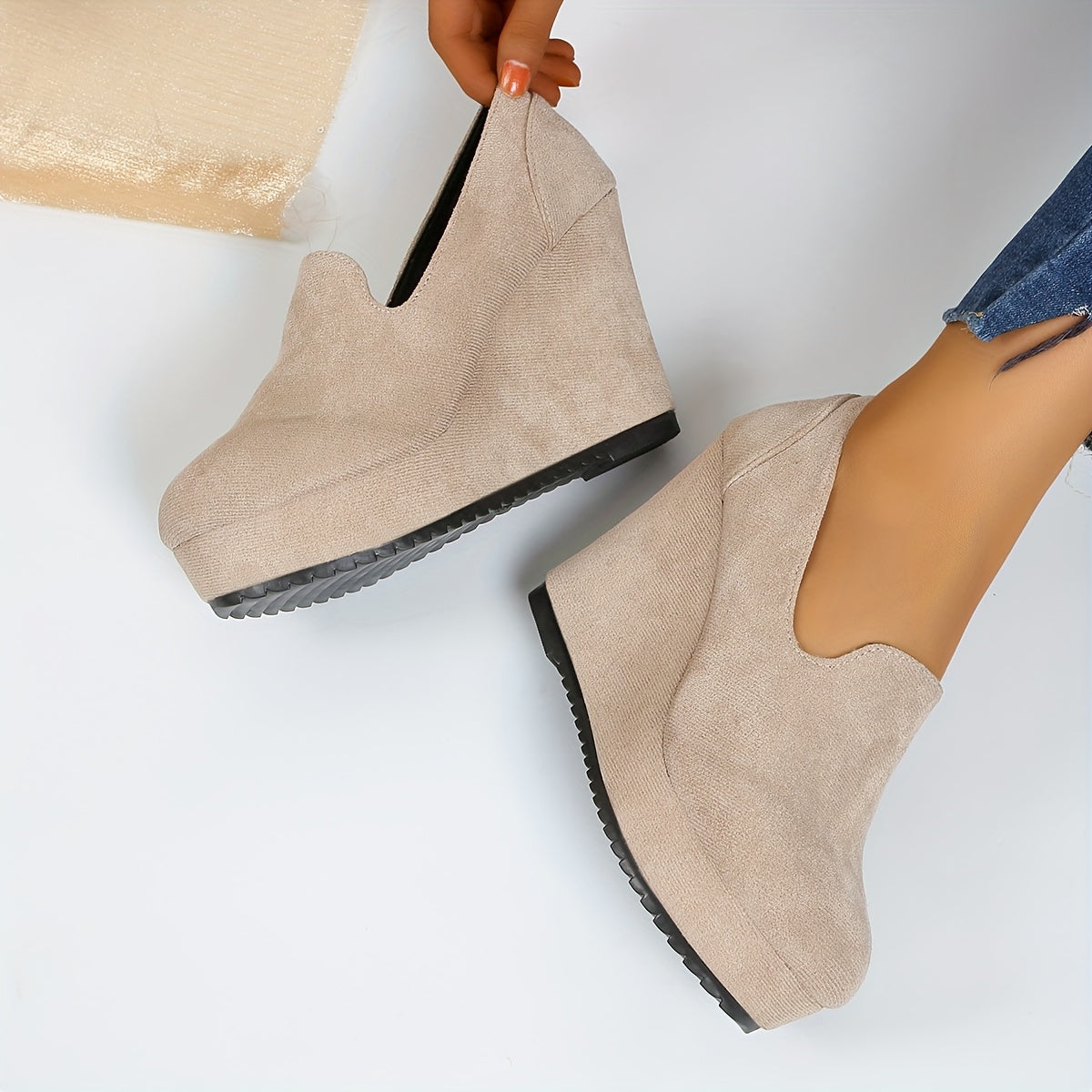 Slip-on loafer met plateau en stevige neus voor dames – VOX - Glamorix