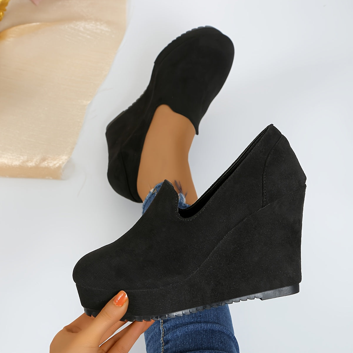 Slip-on loafer met plateau en stevige neus voor dames – VOX - Glamorix