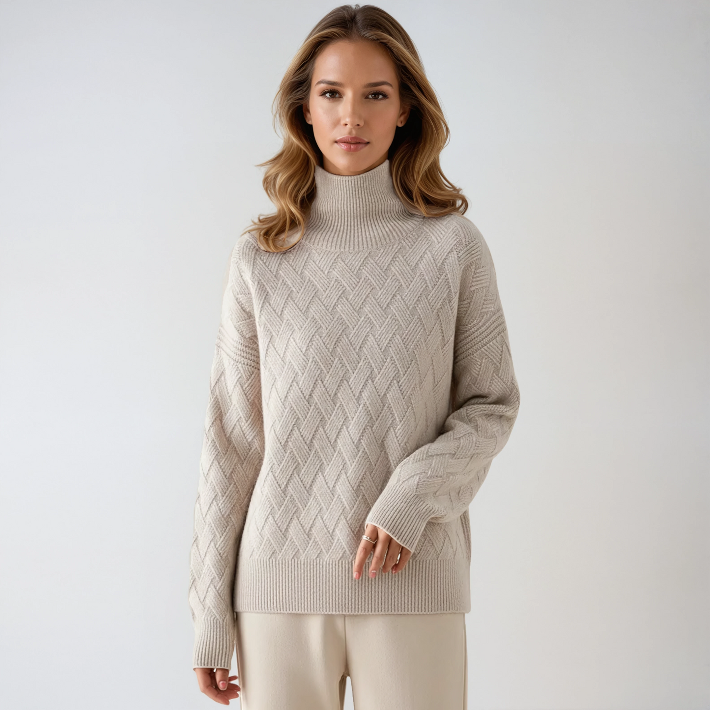 Coltrui met hoge hals en gebreide structuur biedt warmte en stijl voor dames – URIAH - Glamorix
