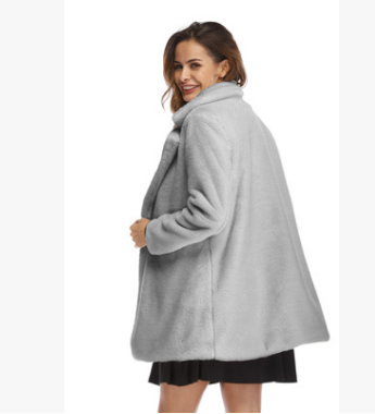 Mantel kunstbontmix met gegolfd oppervlak en warme voering voor dames met comfortabele pasvorm – LUMINA - Glamorix