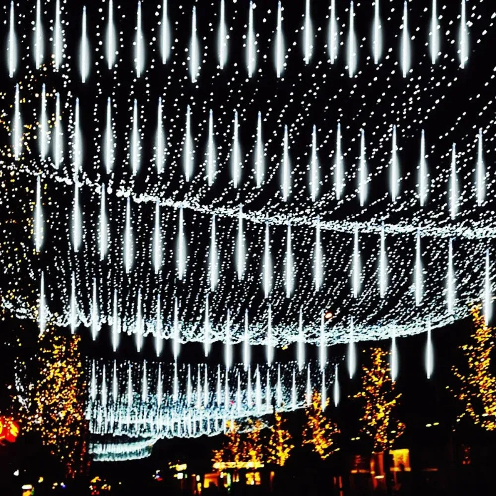 Meteoriet-geïnspireerde buitenlamp met LED-verlichting – SKYSPARK METEOR - Glamorix