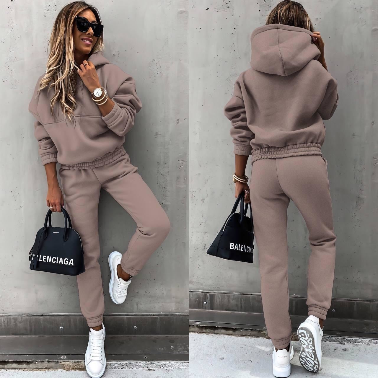 JANE – Dames trainingspak met hoodie en comfortabele joggingbroek - Glamorix