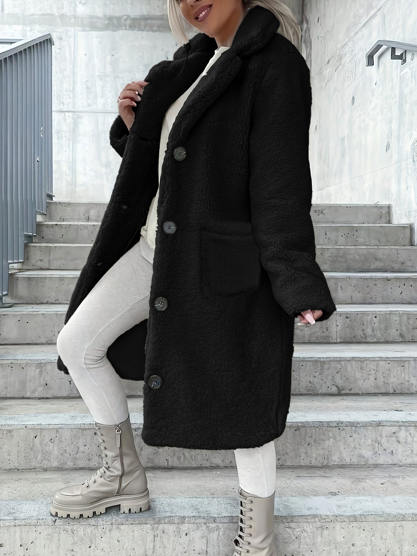 Nepbontjas – Knoopsluiting En Warme Zakken - Glamorix