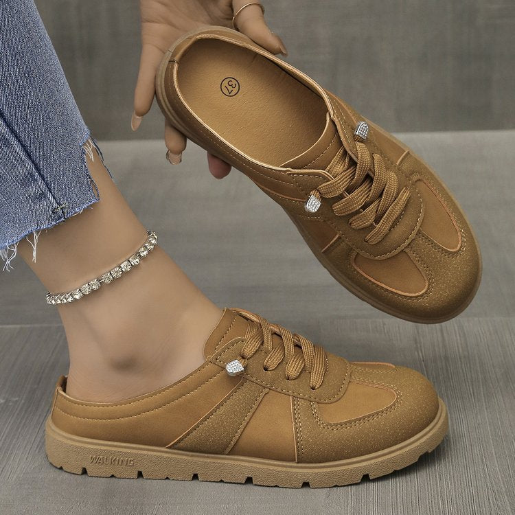 Stijlvolle dames veterschoen met glansdetails en sportieve zool – ELORIA SHINE - Glamorix