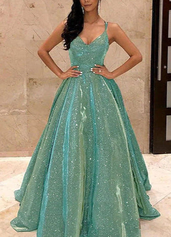 Glanzende avondjurk met diepe V-hals en elegante pasvorm – LUNARA GLOW - Glamorix