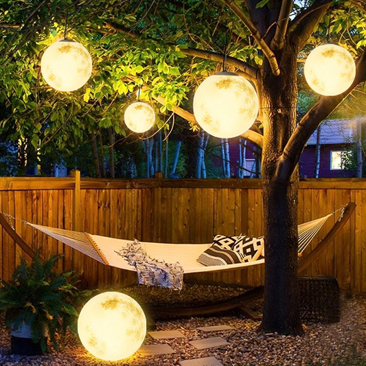 Maanvormige LED buitenlamp – waterdicht design voor tuin & terras – LUNARA GLOW - Glamorix