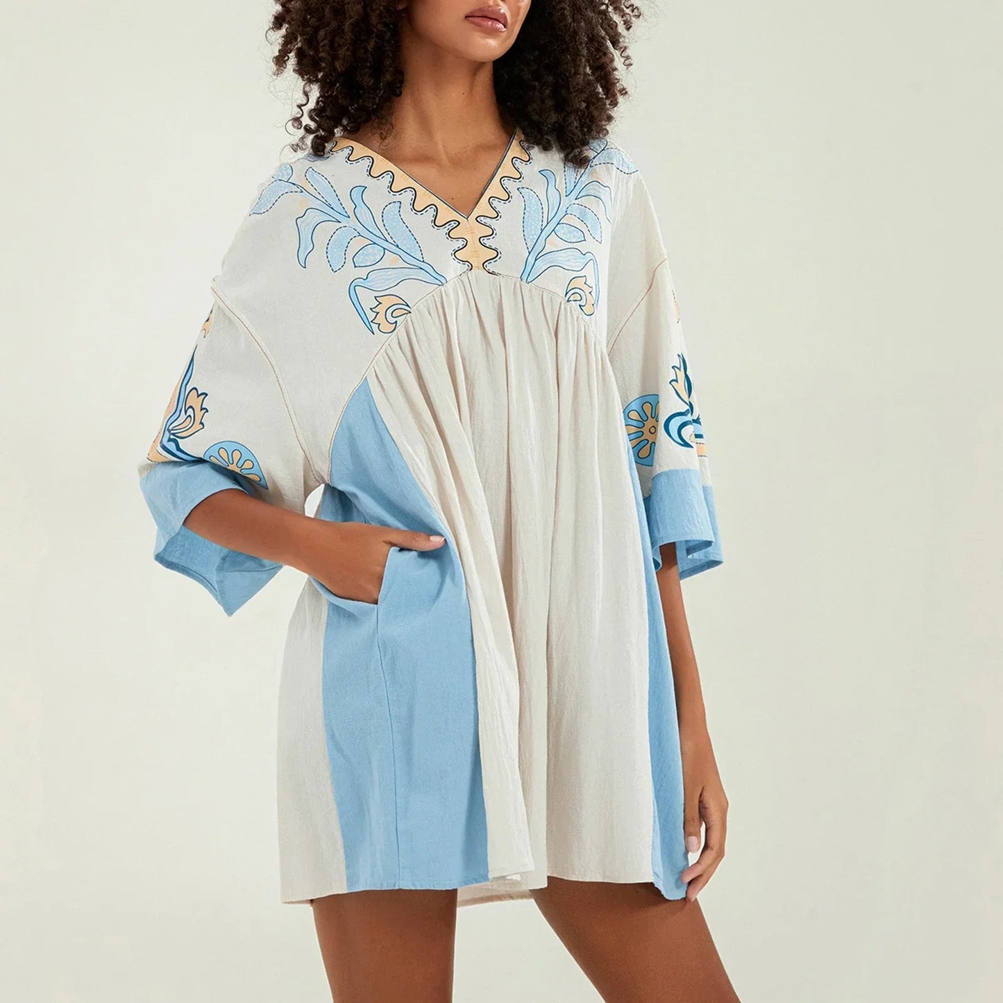 Dames tuniekjurk met V-hals en geborduurde details – ISLA BOHO - Glamorix