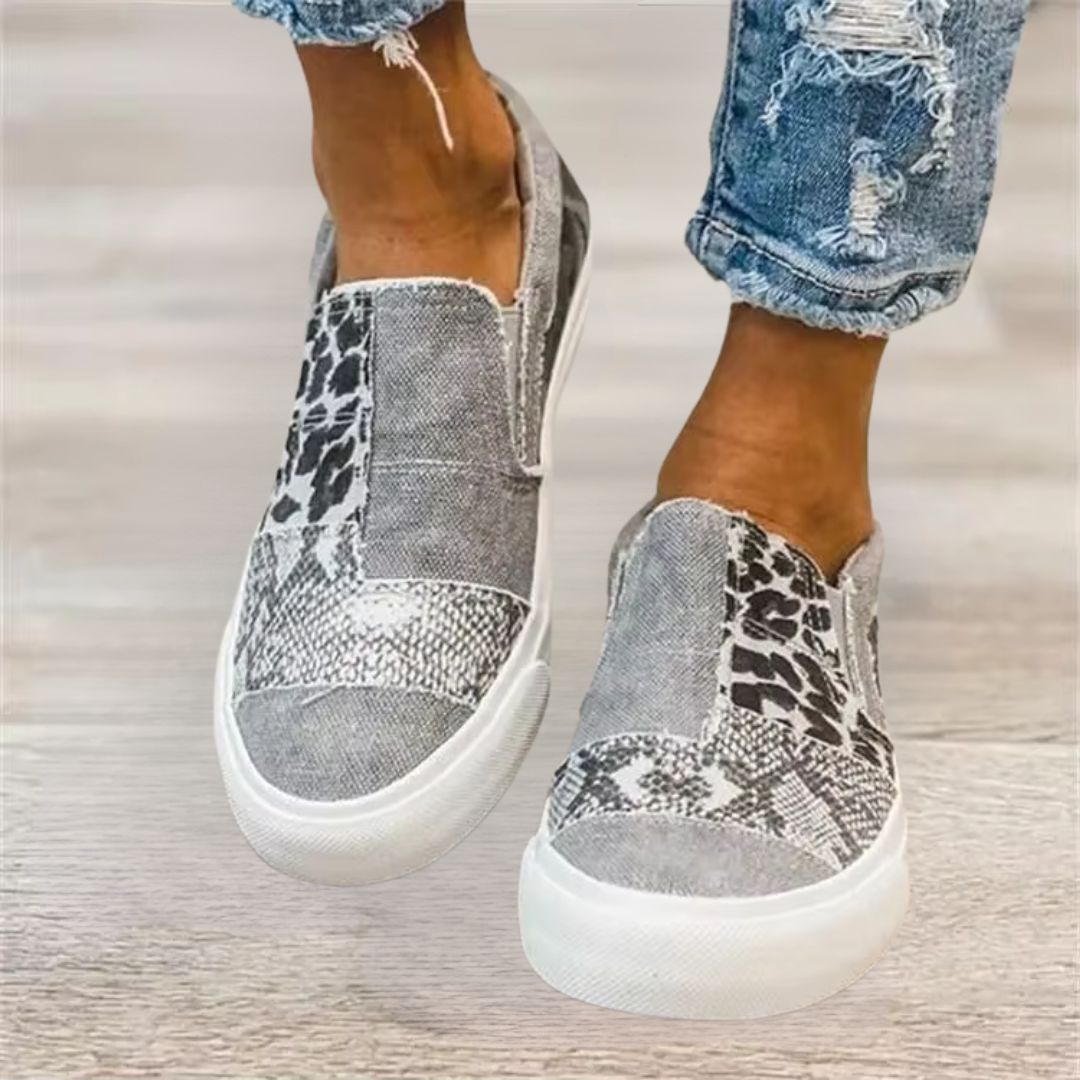 Slip-on dames sneakers met speels patchwork design – LUNARIA STEP - Glamorix