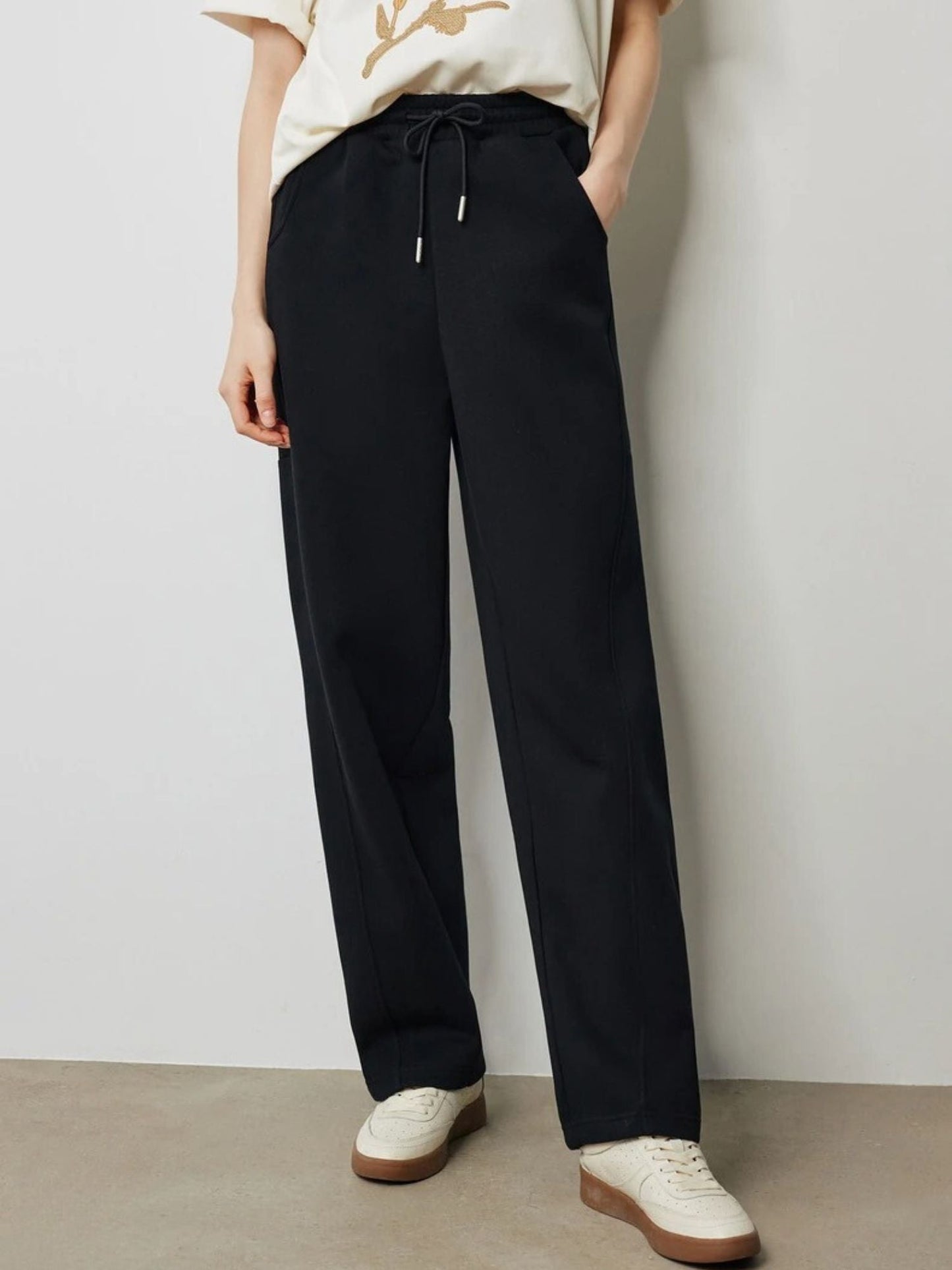 Comfortabele damesbroek met rechte pijpen en elastische taille – ELIAN PANTS - Glamorix