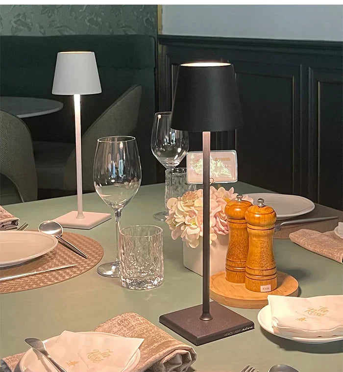 LUXELITE - Elegante draadloze bureaulamp