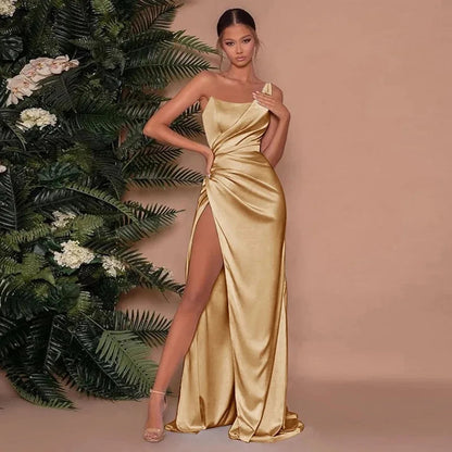 Asymmetrische galajurk met elegante hoge split – AureliaNuit - Glamorix