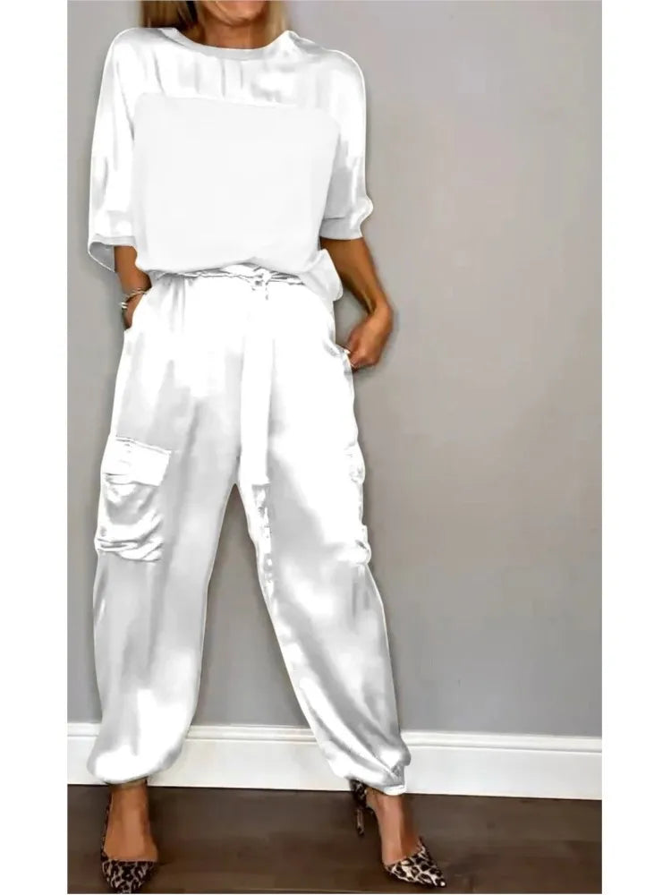 Satijnen dames set met losse top en cargo broek – LIA SHINE - Glamorix
