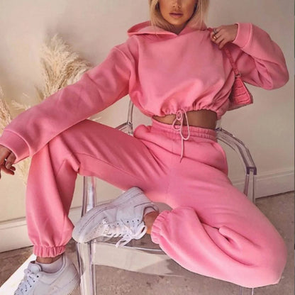 Stijlvolle dames lounge set met cropped hoodie en jogger – RAYA RELAX - Glamorix