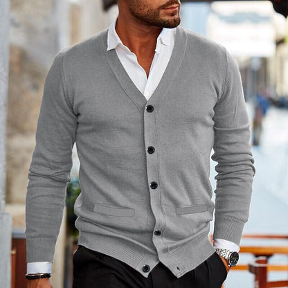 Cardigan voor heren met knopen en v-hals voor een elegante look en verfijnde stijl – NOVAWEAR - Glamorix