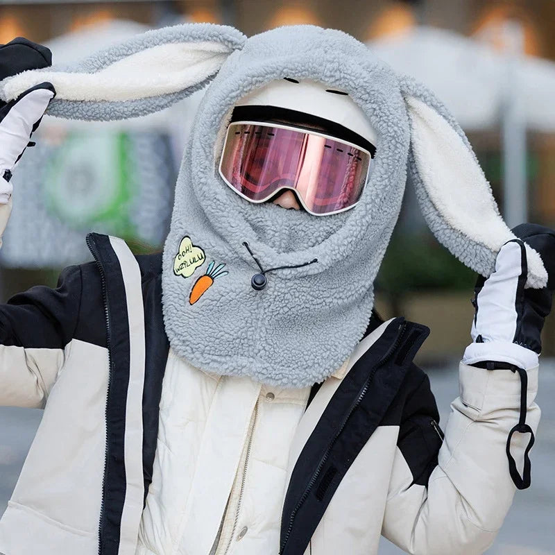 BUNNY – Schattige wintermuts met konijnenthema en oorflappen